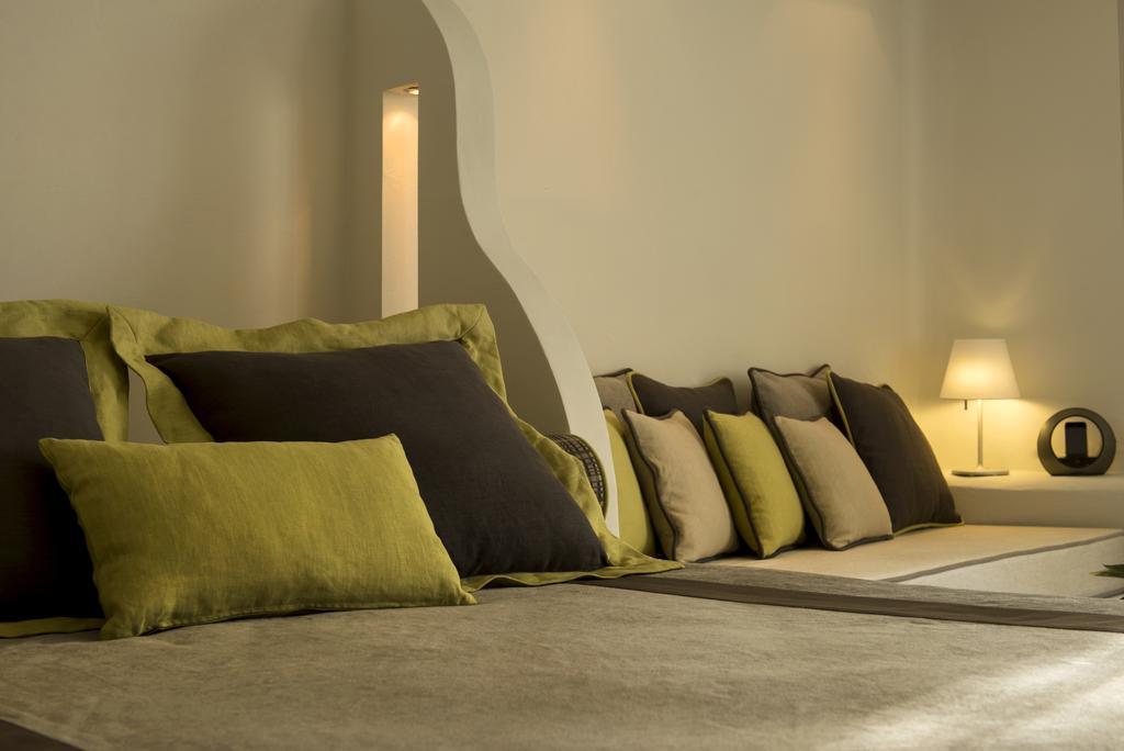 Avaton Resort And Spa (Adults Only) Imerovigli  Zimmer foto
